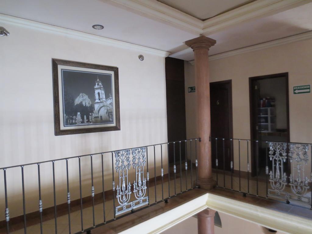 Casa Celia Hotel Restaurante Bernal Bagian luar foto